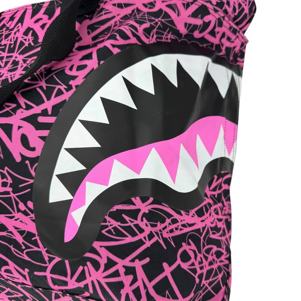 Sprayground Pink Graffiti Shark Tote Bag NWT Rare Streetwear Carryall Duffle - Picture 4 of 13